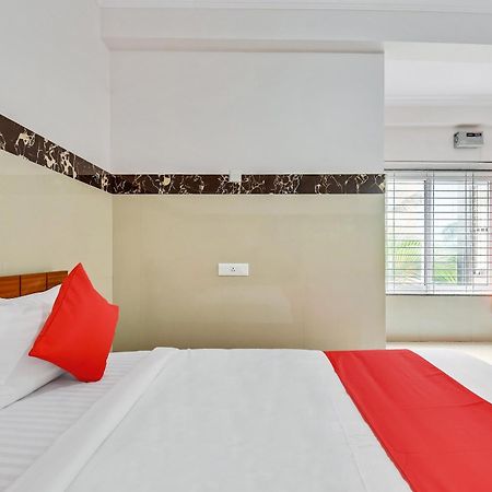 Hotel O Sri Sai Guru Comforts Yelahanka Exterior foto
